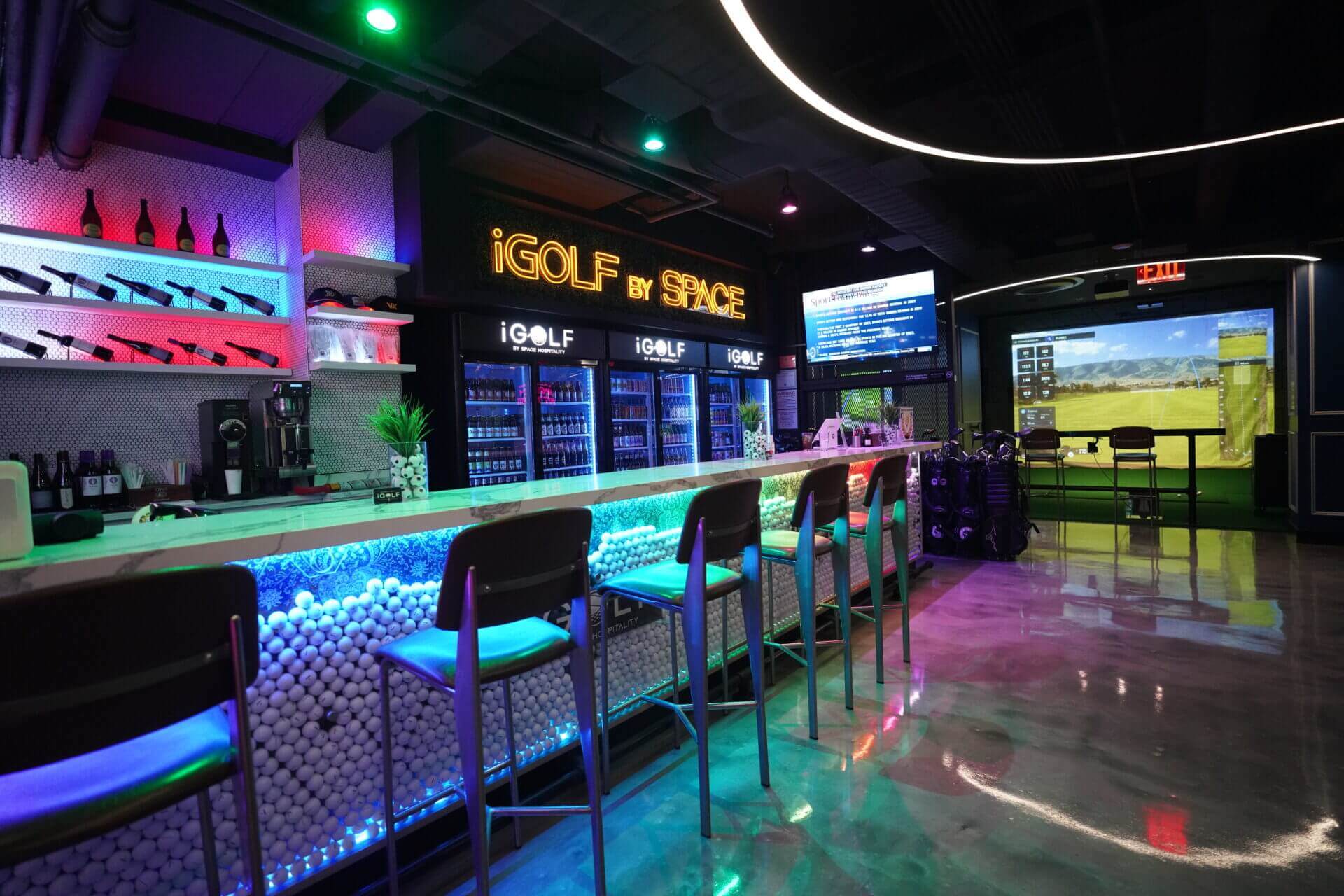 iGolf By Space bar and simulator floor